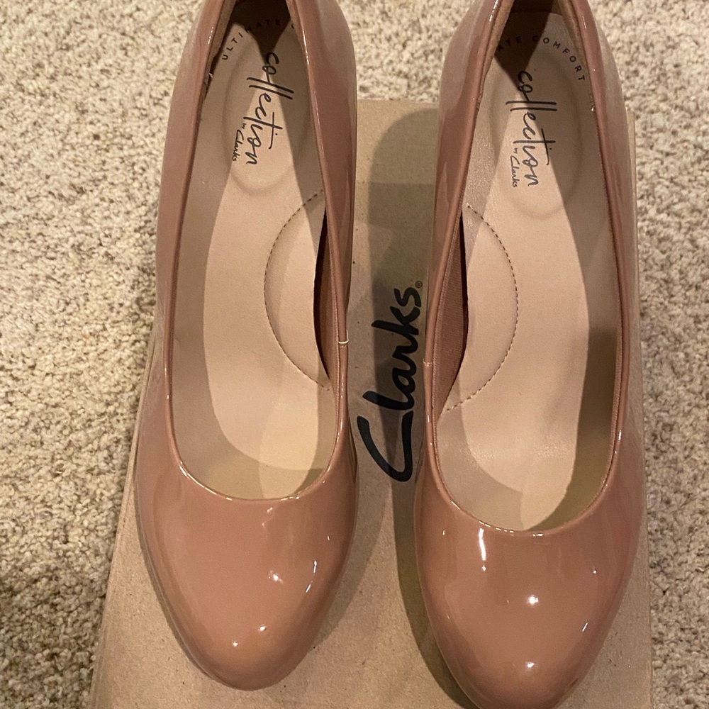 Clarks Women’s Blush Patent Round-Toe Heels